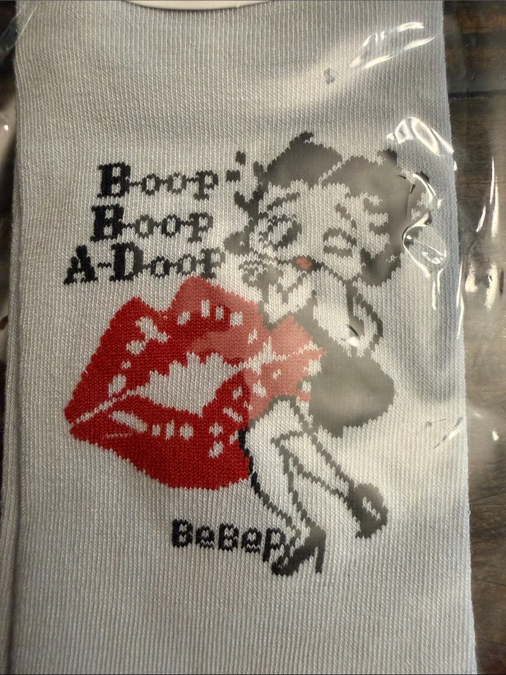 Fashion ‘Betty Boop’ Graphic Design Grey Foot Socks with Red Lips (OS)